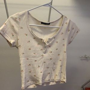 Floral Brandy Melville Zelly top